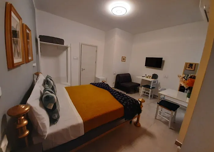 Guest house Justkey 3*